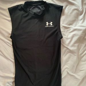 Under Armour workout tee!